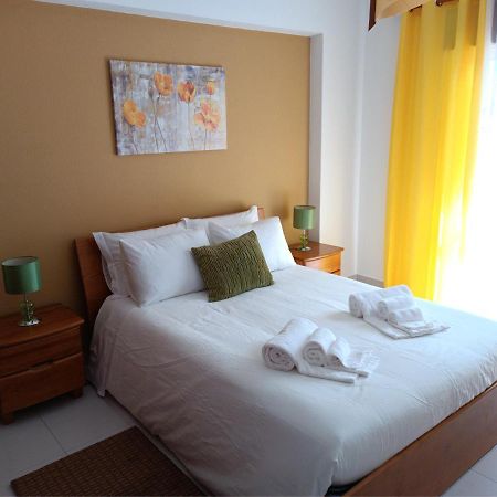 Cozy Apartment In ลากอส ภายนอก รูปภาพ